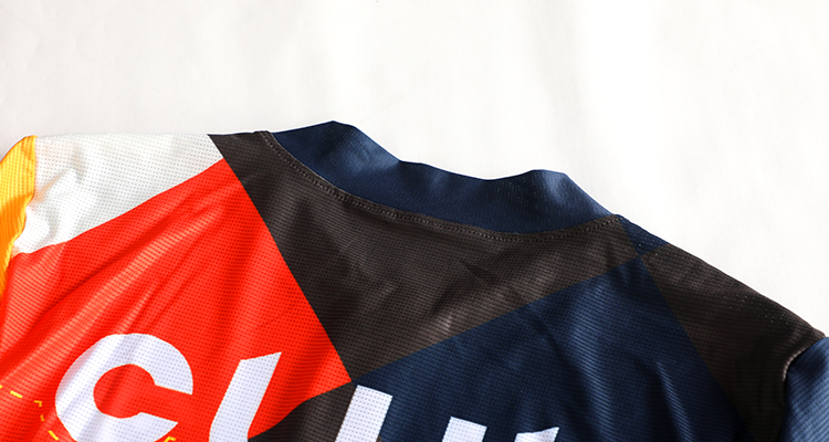 road cycling clothing